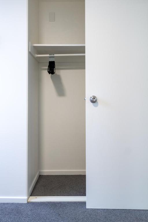 Warm CHCH Apartment Park View & Garage Parking - Resim 35