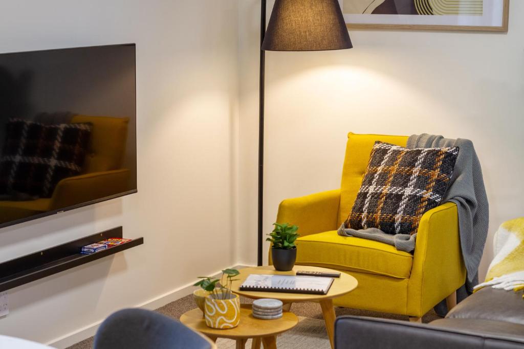 Warm CHCH Apartment Park View & Garage Parking - Resim 10