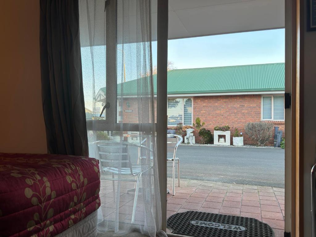 ASURE Ambassador Motor Lodge - Resim 45