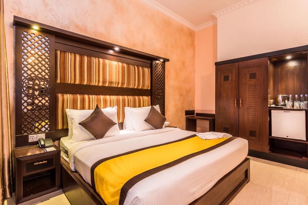 Postel nebo postele na pokoji v ubytování Mount Best Hotel- Mount Lavinia