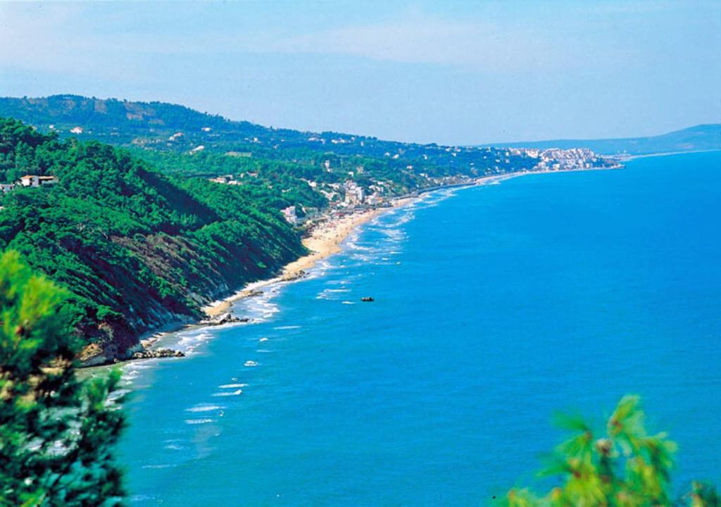 Loodusmaastik kämpingu lähedal