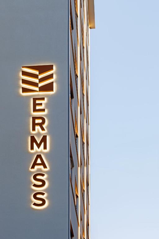 Ermass Modern Living Apartments - Resim 13