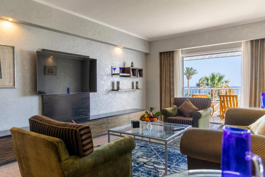Posezení v ubytování Royal Monte-Carlo Sharm Resort & SPA
