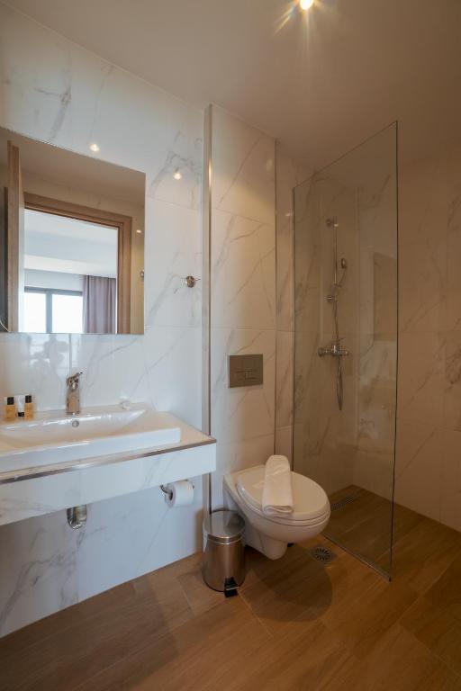 Epirus Hotel - Quadruple Room With Garden View