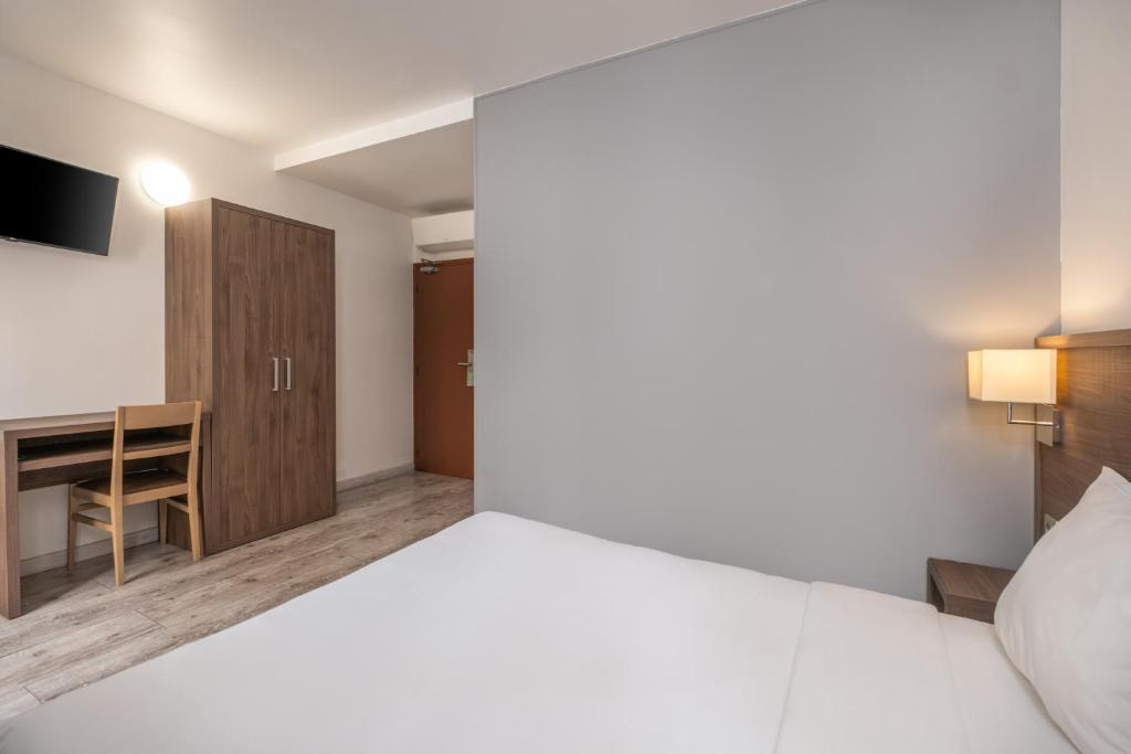 Hotel la Perle Montparnasse - Resim 21