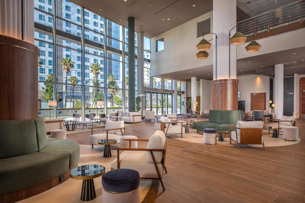 Khu vực ghế ngồi tại Melia Valencia