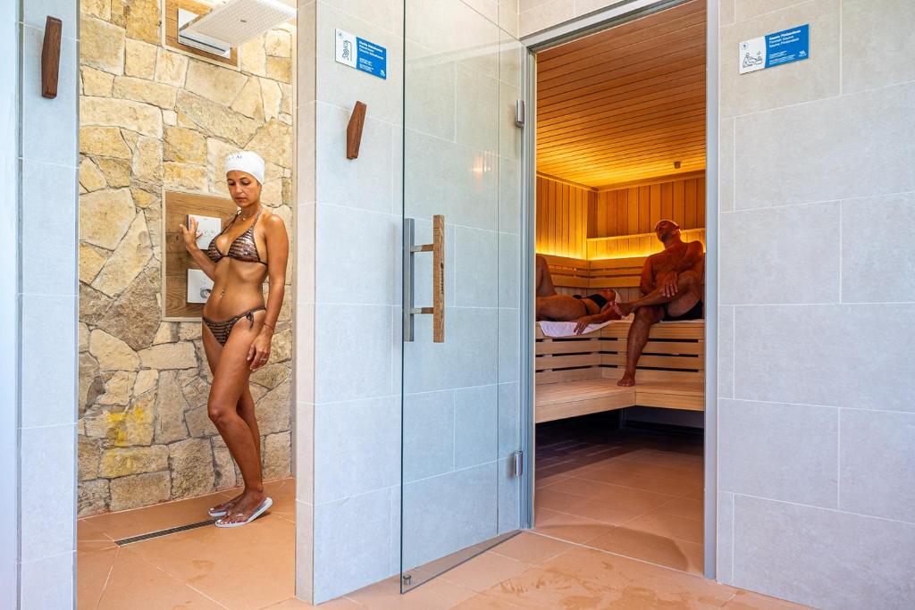 Postel nebo postele na pokoji v ubytování La Siesta Salou Resort & Camping