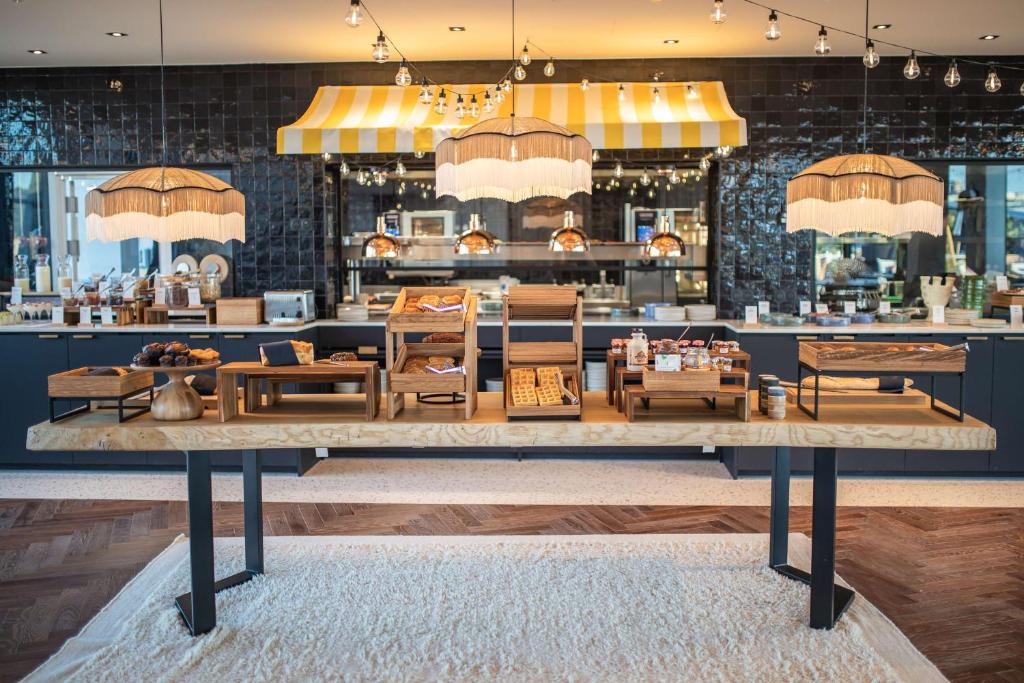 Doubletree By Hilton Nice Centre Iconic - Resim 10