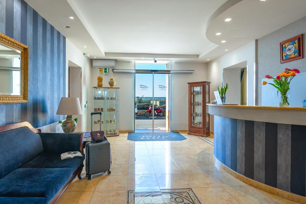Posezení v ubytování Hotel Aliai