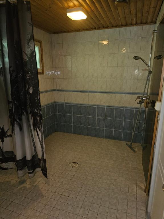 Gambar di galeri bagi Ratatie di Keuruu