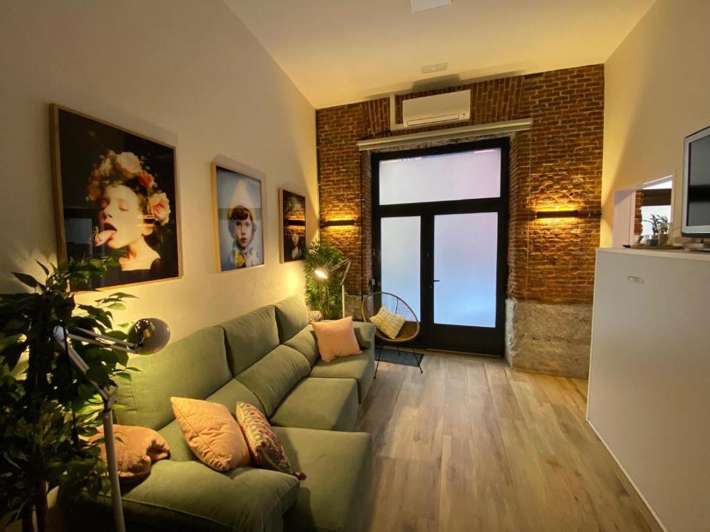 Céntrico. Atocha-Lavapiés. Nuevo. 100% Equipado.