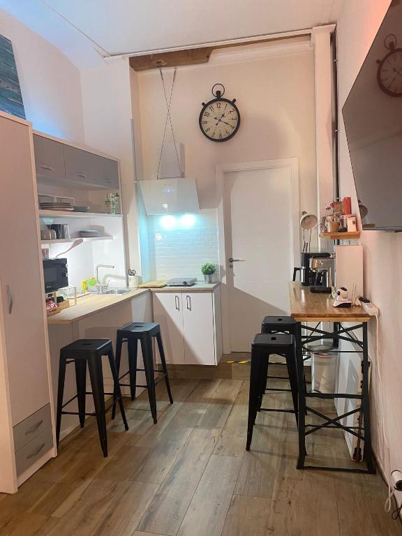 Céntrico. Atocha-Lavapiés. Nuevo. 100% Equipado. - 6