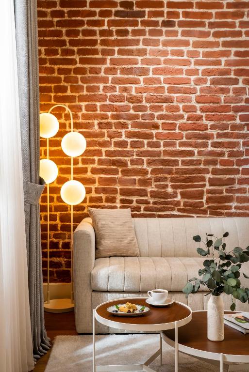 Ecole St. Pierre Hotel - 13