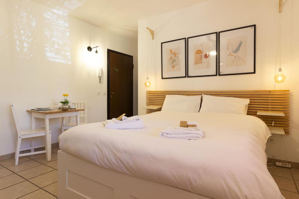 BNB La Piccola - Free Parking - Resim 5