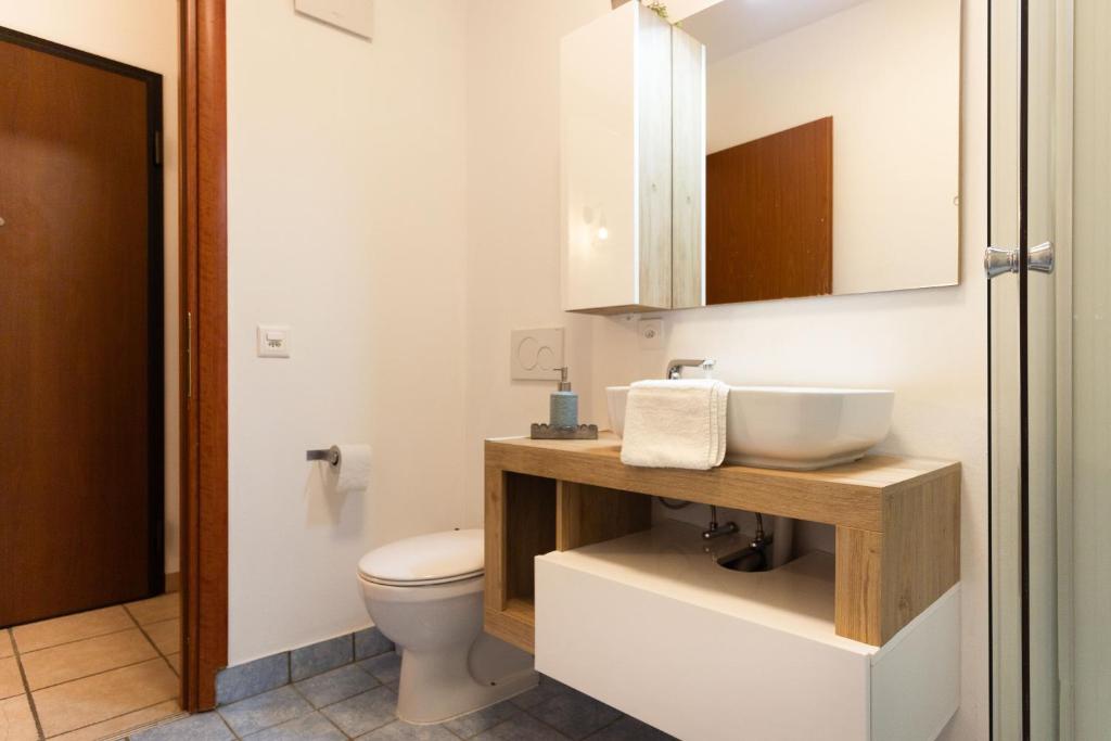 BNB La Piccola - Free Parking - Resim 14