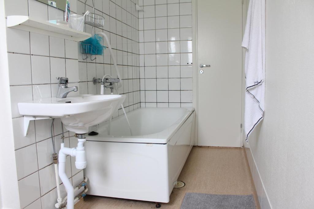 Fotografie z fotogalerie ubytování Quiet Room in apartment v destinaci Gothenburg