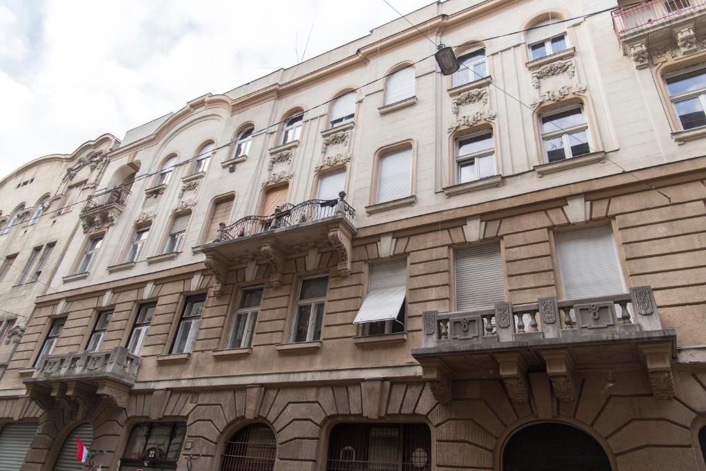 Budova, v ktorej sa apartmán nachádza