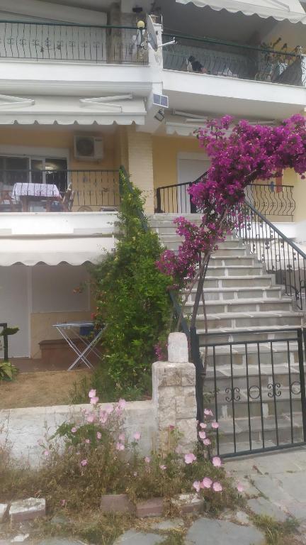 Balkón nebo terasa v ubytování Blue Beach Siviri Chalkidiki