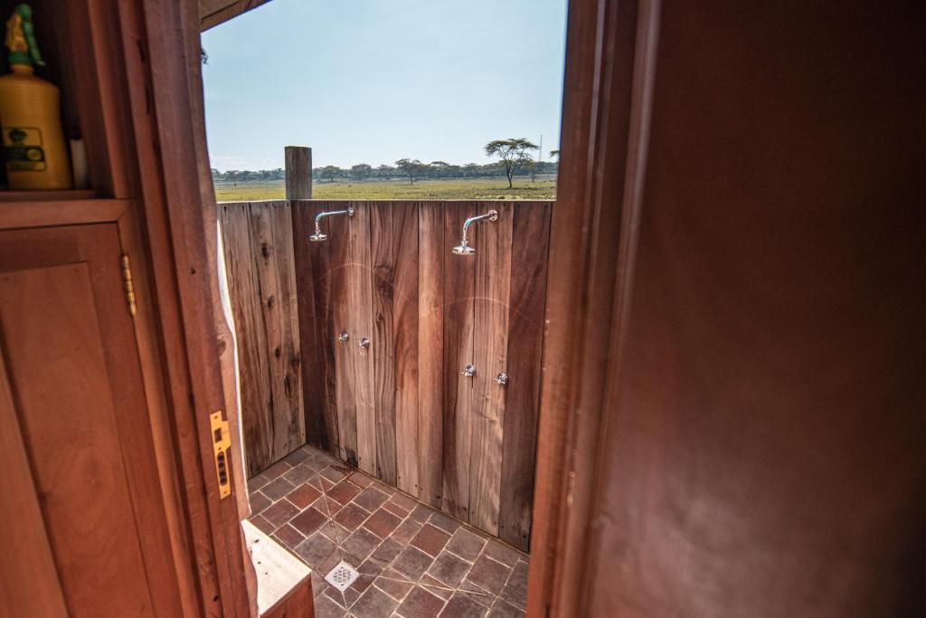 Afbeelding uit fotogalerij van The Watch Tower 360' Bed View Shower Understars in Naivasha