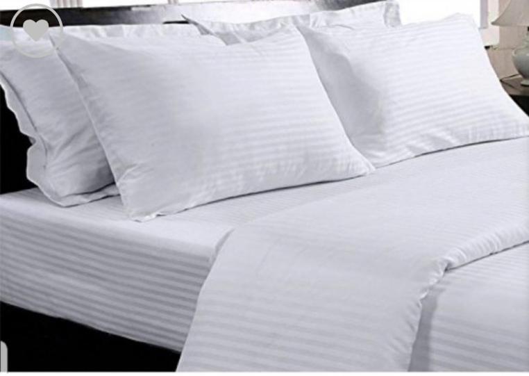 Lora apartment,free private parking, self check in,1