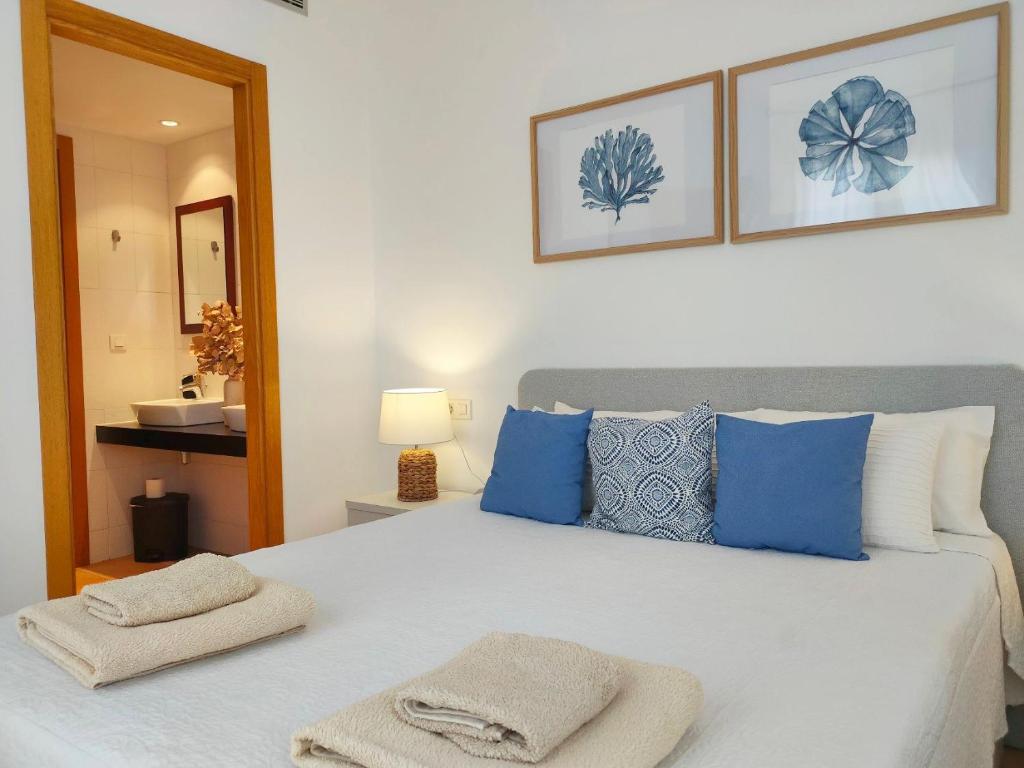 Postel nebo postele na pokoji v ubytování Casas de la Loma, Macenas Resort