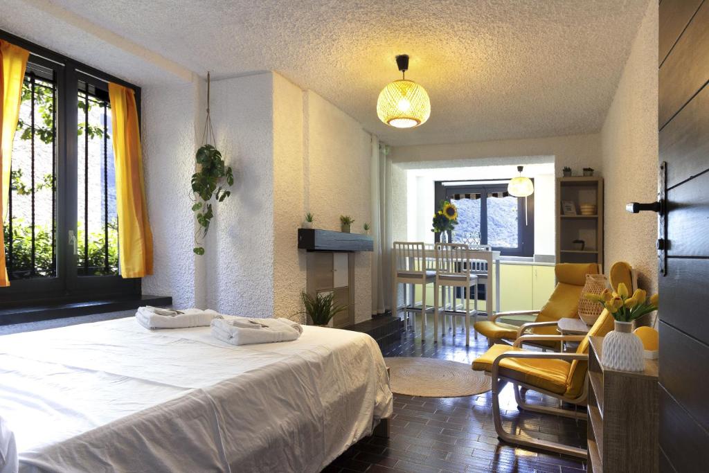 La Castignola con vista lago di Lugano e giardino condiviso - Resim 2