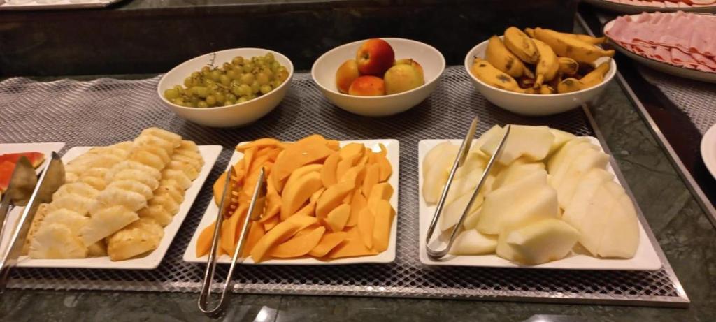 Eten bij of ergens in de buurt van het hotel

