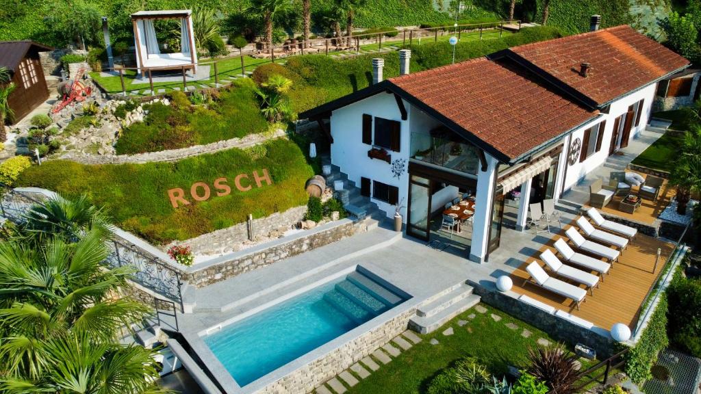 Bazén v ubytování Villa Rosch nebo v jeho okolí