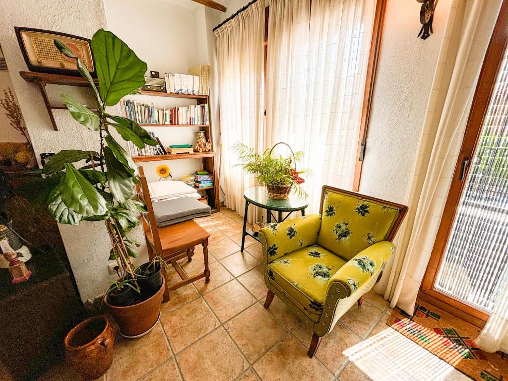 Posedenie v ubytovaní Casa Piedralén
