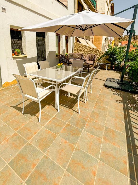 Patio alebo iná vonkajšia časť ubytovania Casa Piedralén