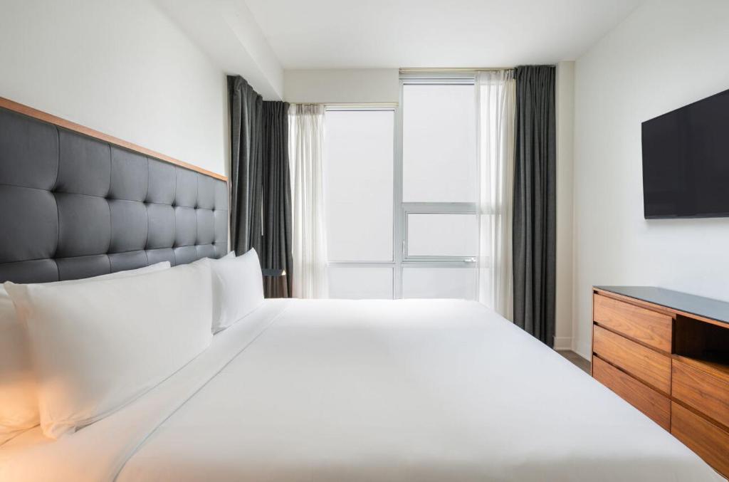Level Downtown LA South Olive - Junior Two Bedroom Suite