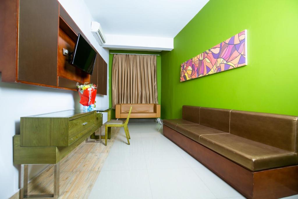 Wakola Hotel Cheikh Anta DIOP - シティビュー付きのスイート