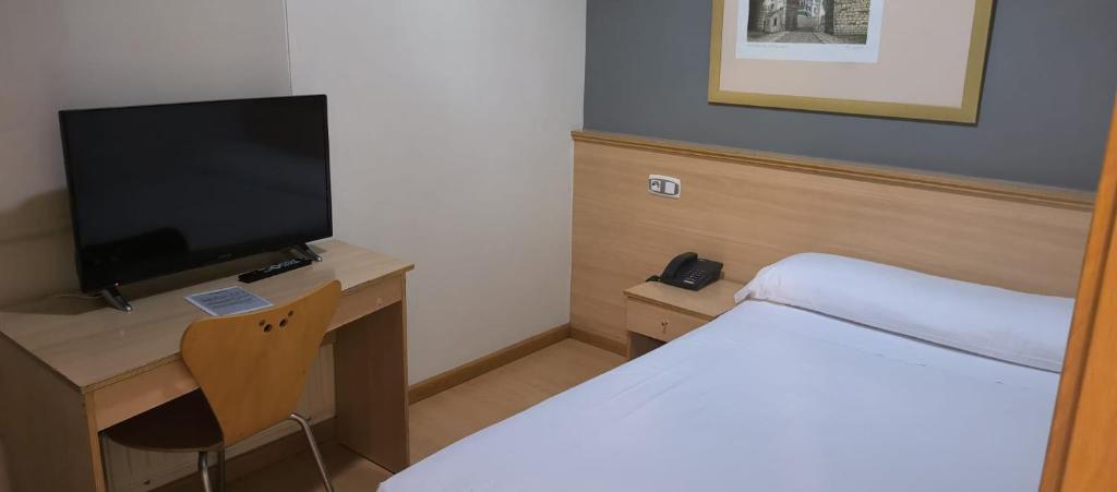 Hotel Metropol by Carris - Single Interior Room