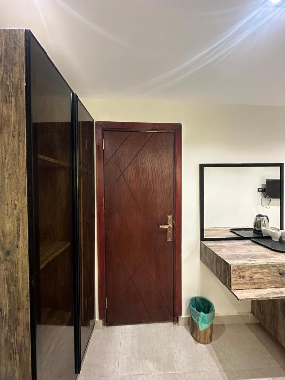 Taj Pyramids inn - Pyramids View Rooftop - 17