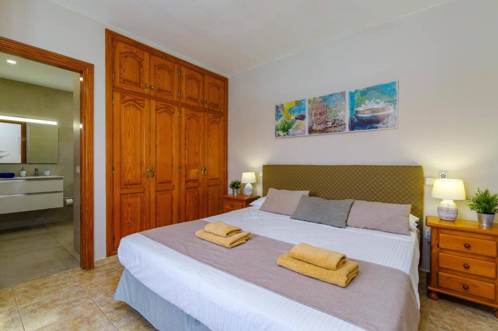 Postel nebo postele na pokoji v ubytování Villa Olivina 2 by Villa Plus