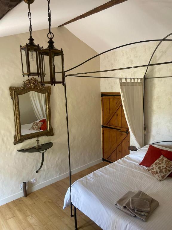 Cyprès du château - Double Room With Terrace