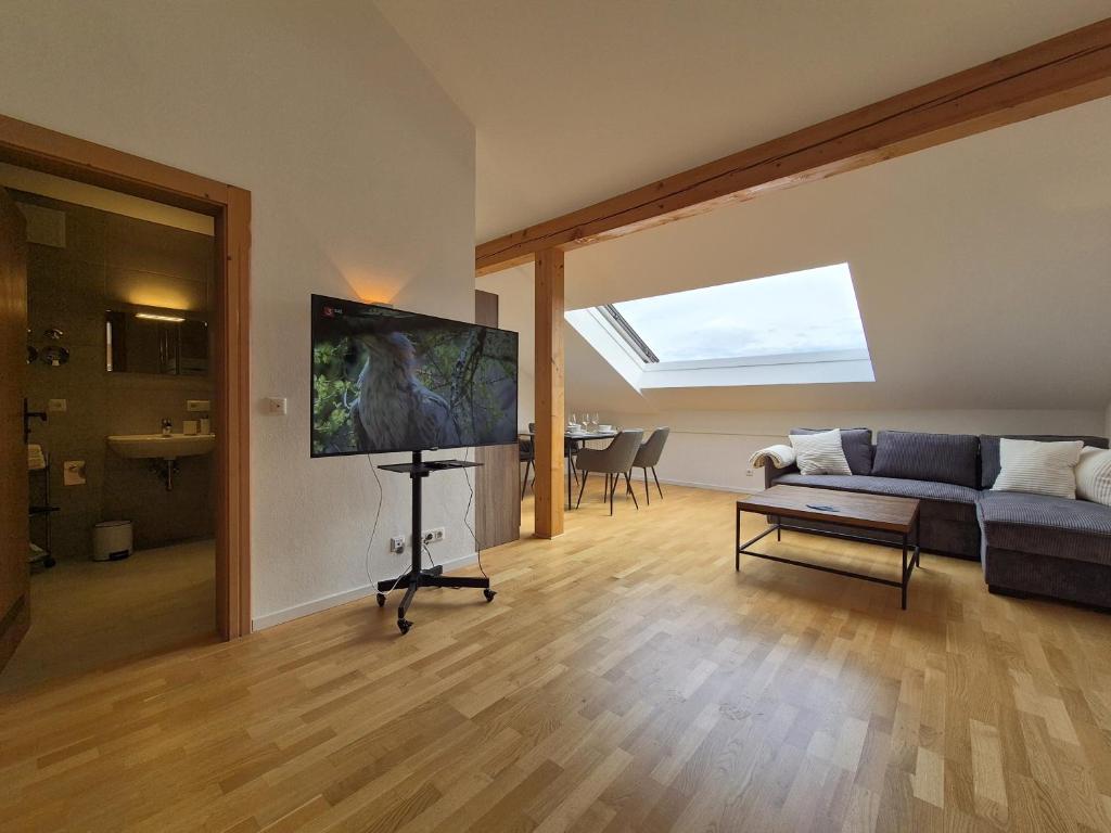 Ferienwohnungen am Simssee, Gutshof Alpenblick - Apartamento Con Vistas A La Montaña