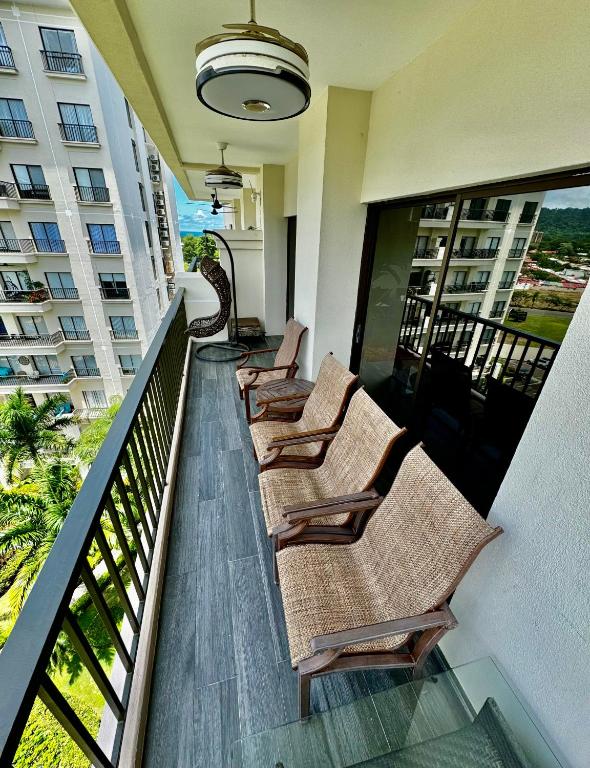 Posezení v ubytování Luxury Condo at Jaco Bay, Costa Rica's best beach
