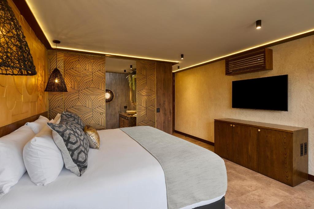 Hoteles en el Poblado, Medellin 587619235