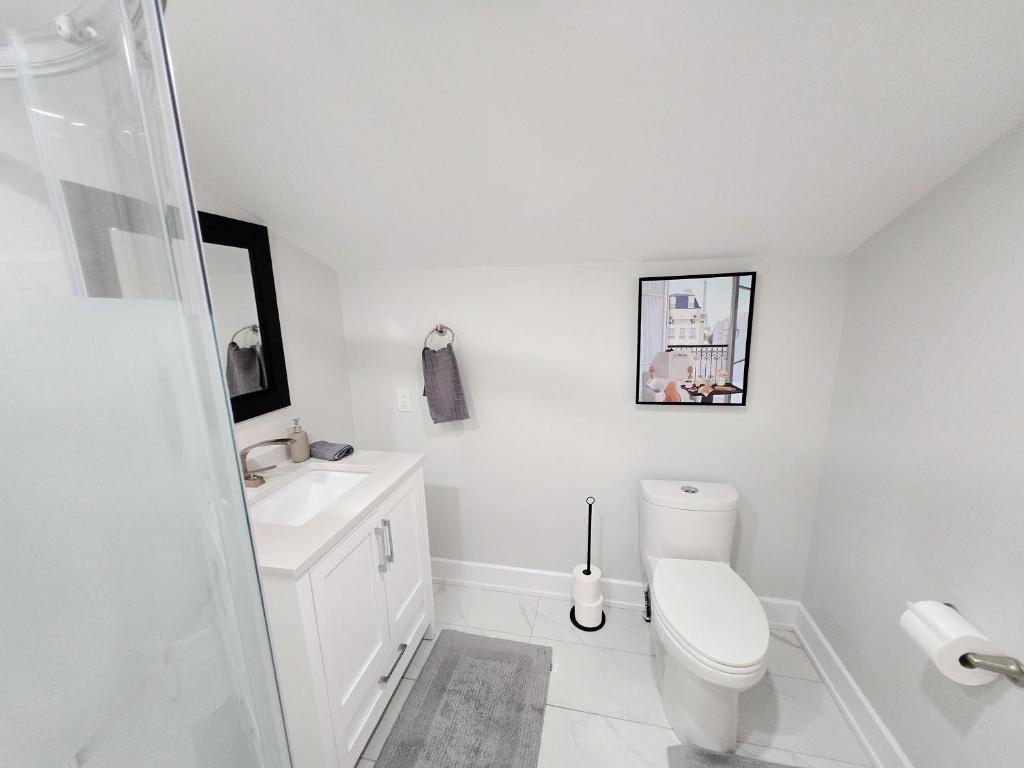 Byward-Market Luxury GuestHouse - Resim 39