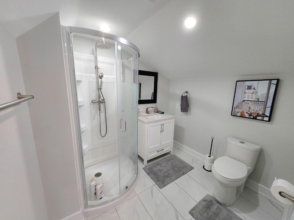 Byward-Market Luxury GuestHouse - Resim 38