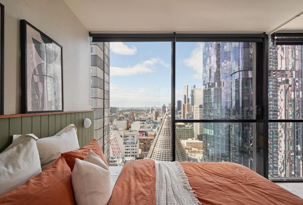 'Urban Muse' A Curated Sky-high City Escape, Melbourne (updated prices ... - Sky High City View Condo Rentals