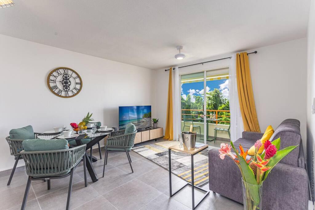 TV a/nebo společenská místnost v ubytování Navira - Appartement Villa Real