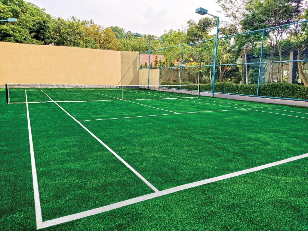 Tenis a/nebo squash v ubytování Eastin Hotel Kuala Lumpur nebo okolí