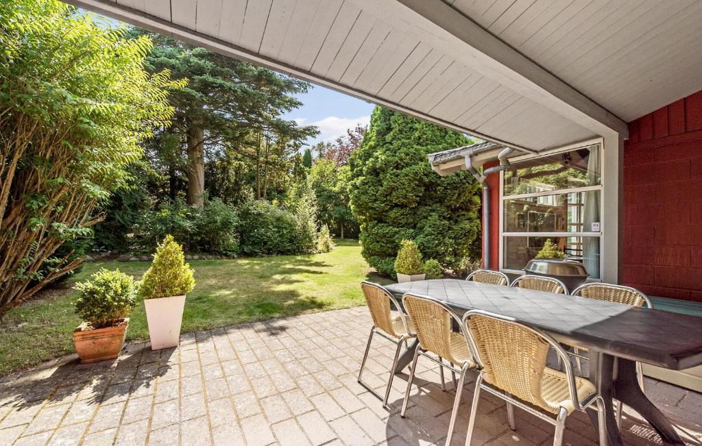 Zahrada ubytování Holiday Home Trehøis-Åsen Gilleleje V