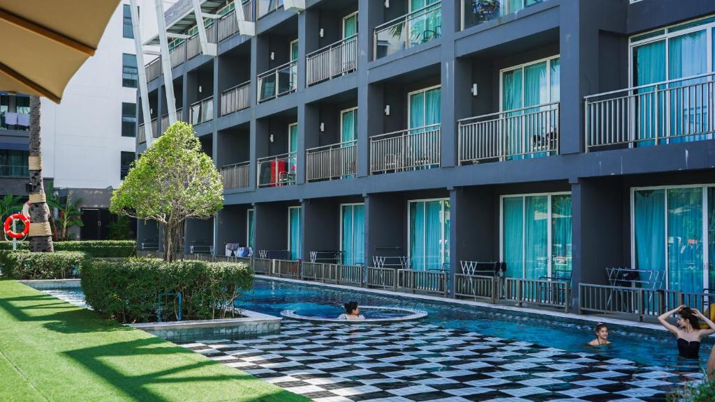 Bazén v ubytování Sugar Marina Hotel - ART - Karon Beach nebo v jeho okolí