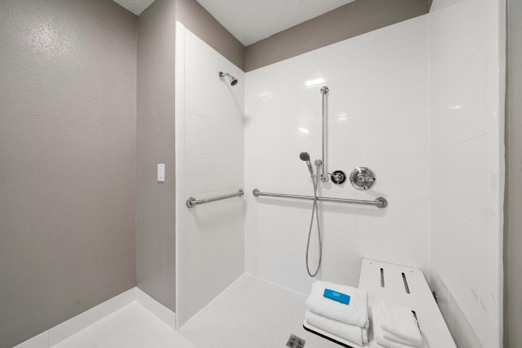 Southern Suites Columbus photo