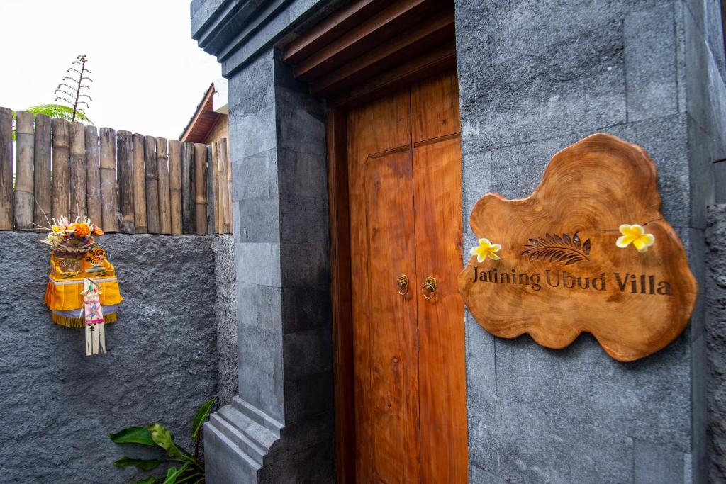 Certificato, attestato, insegna o altro documento esposto da Jatining Ubud Villa & Spa