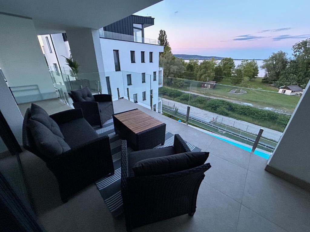 Helikon Terasz Apartman 8360 Keszthely, Hattyú utca 3 kép - 1