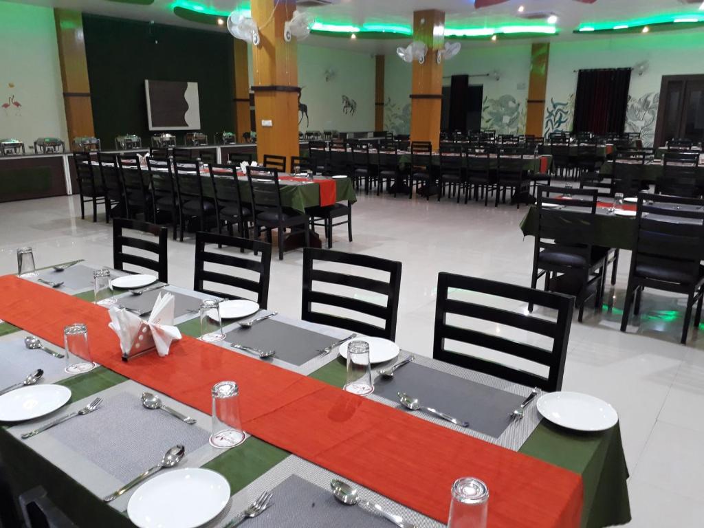 Restaurace v ubytování Rubystone Shiv Vilas Palace